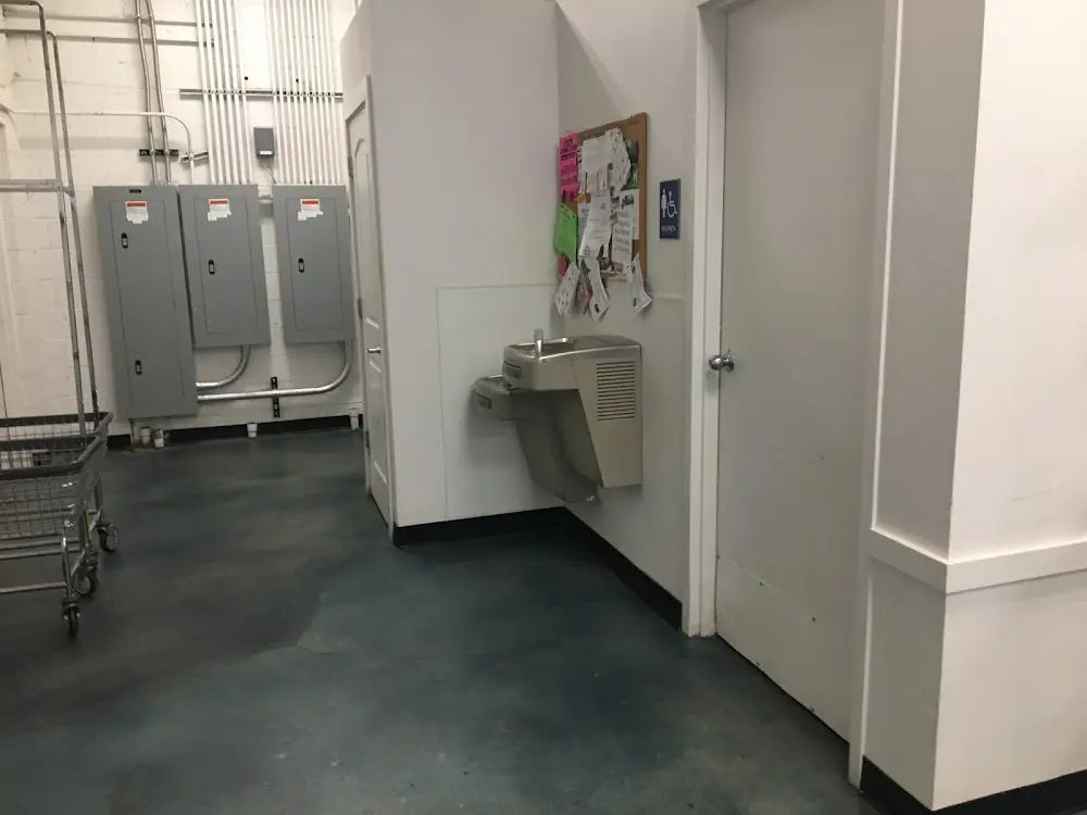 Customer service and supplies at Wash'em Up Laundry #6 - Laundromat Aurora