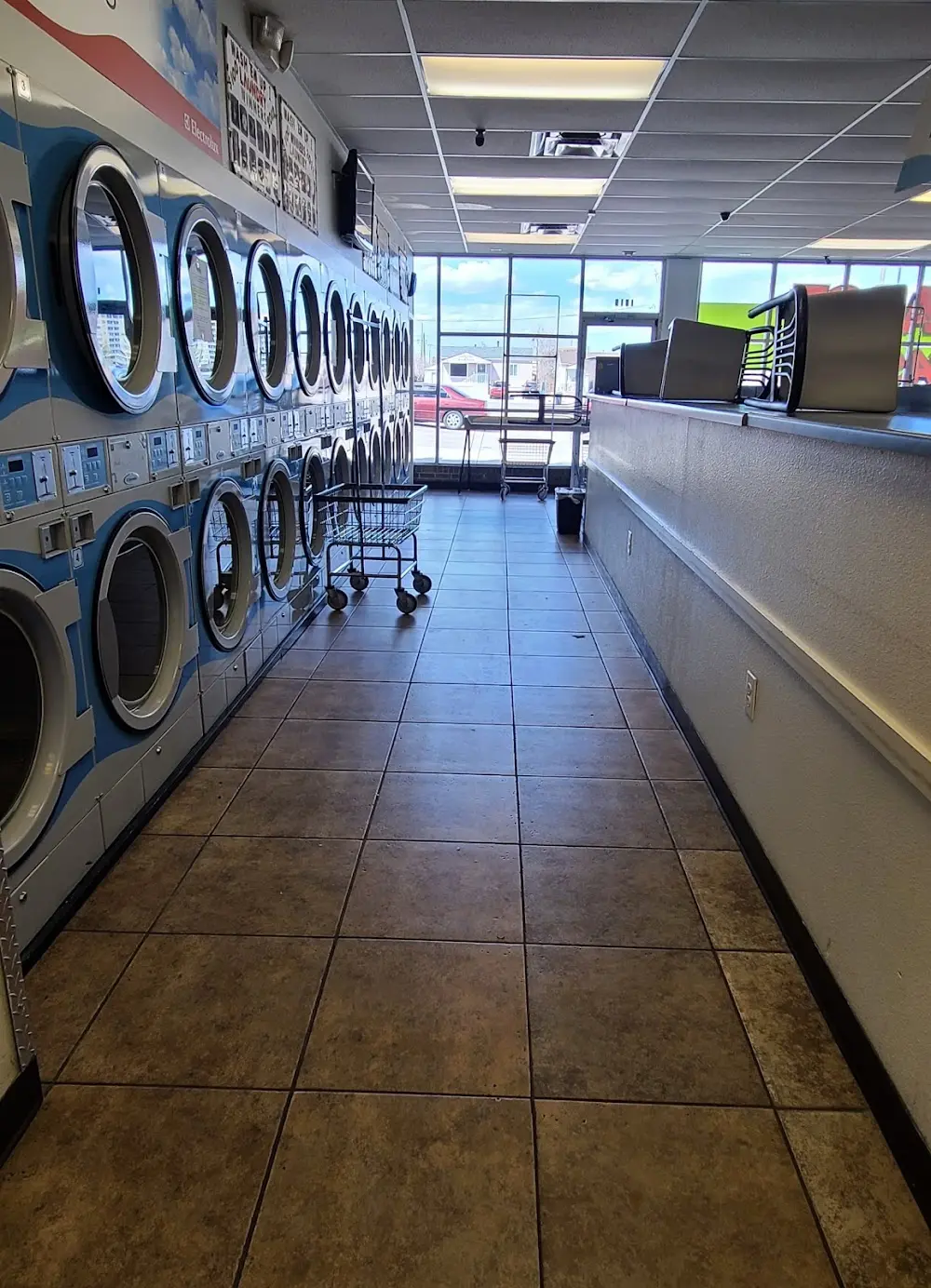 Interior features at Wash'em Up Laundry #1 - Laundromat Denver