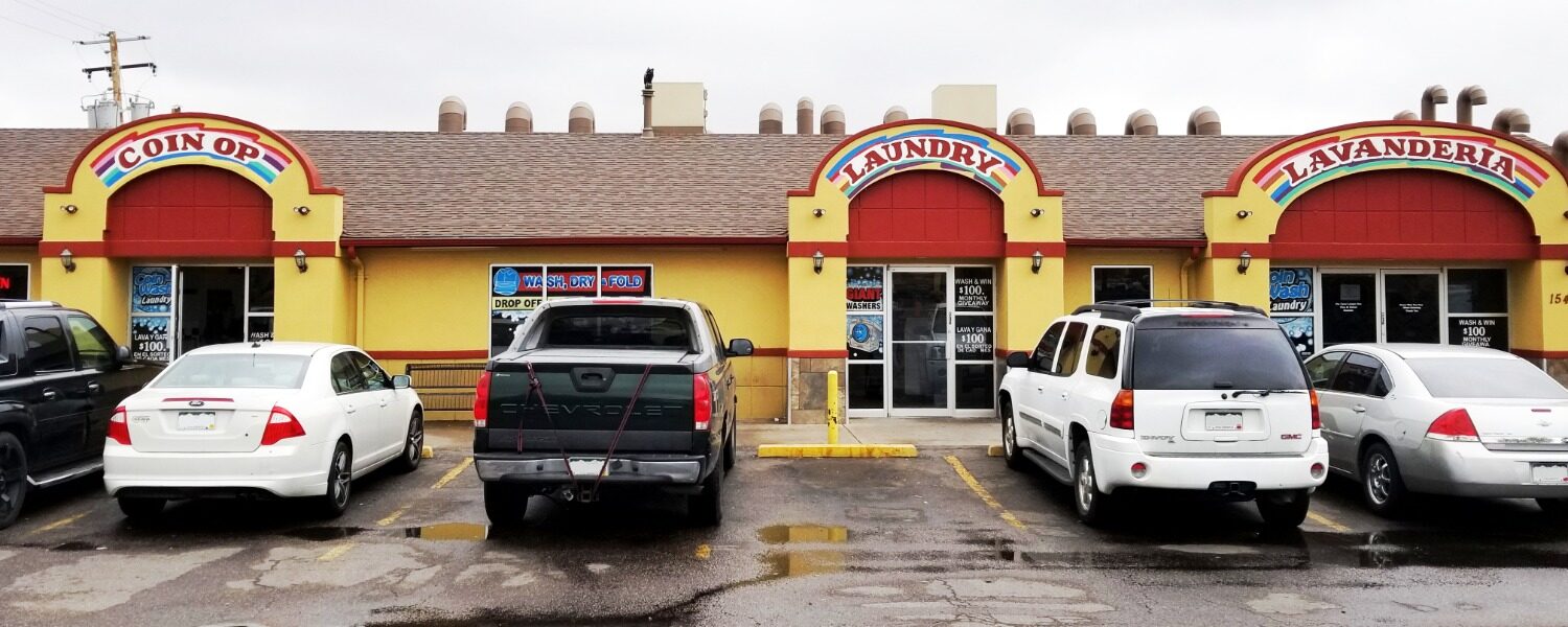 Wash'em Up Laundry #4 - Laundromat Aurora storefront