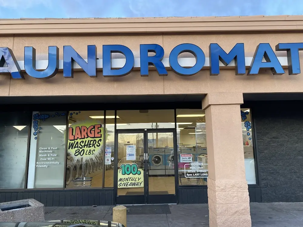 Customer service and supplies at Wash'em Up Laundry #5 - Laundromat Thornton